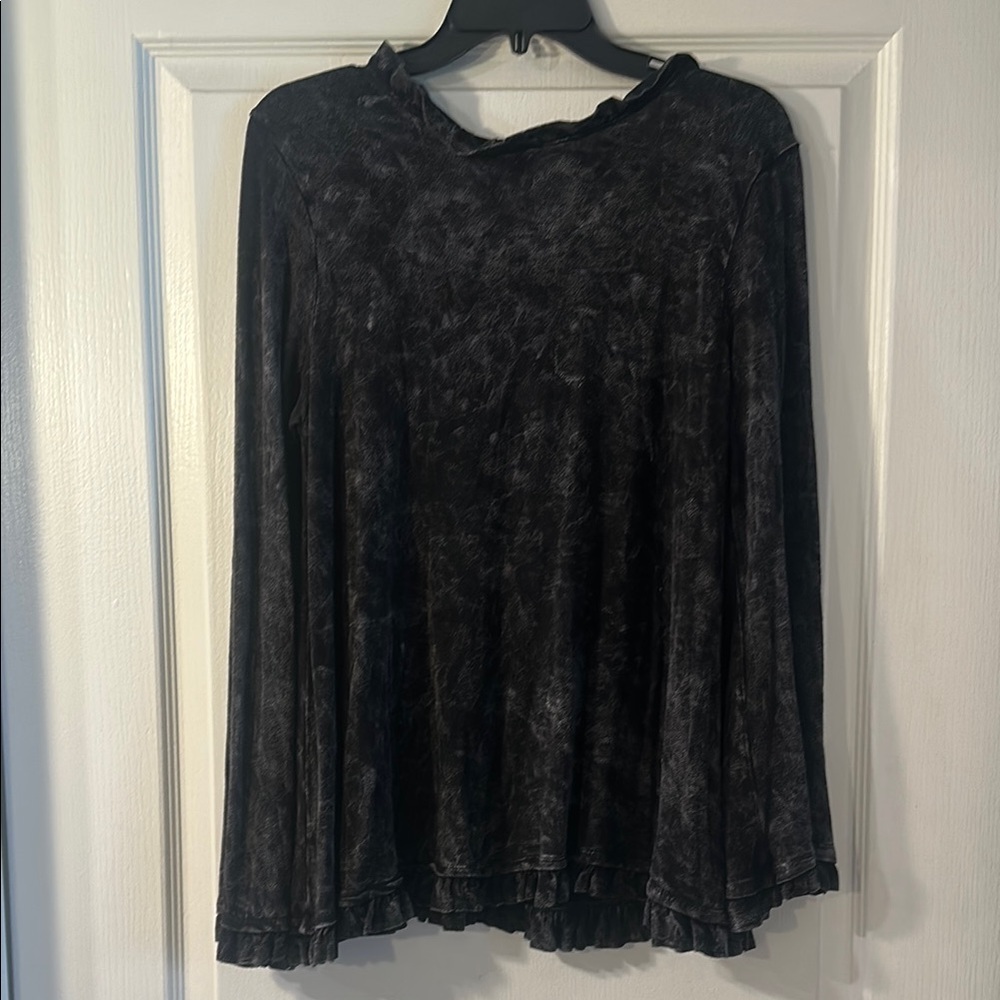Altar'd State Black Ruffled Relaxed Blouse